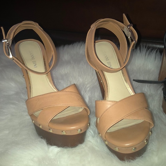 Gianni Bini heels - Picture 2 of 5